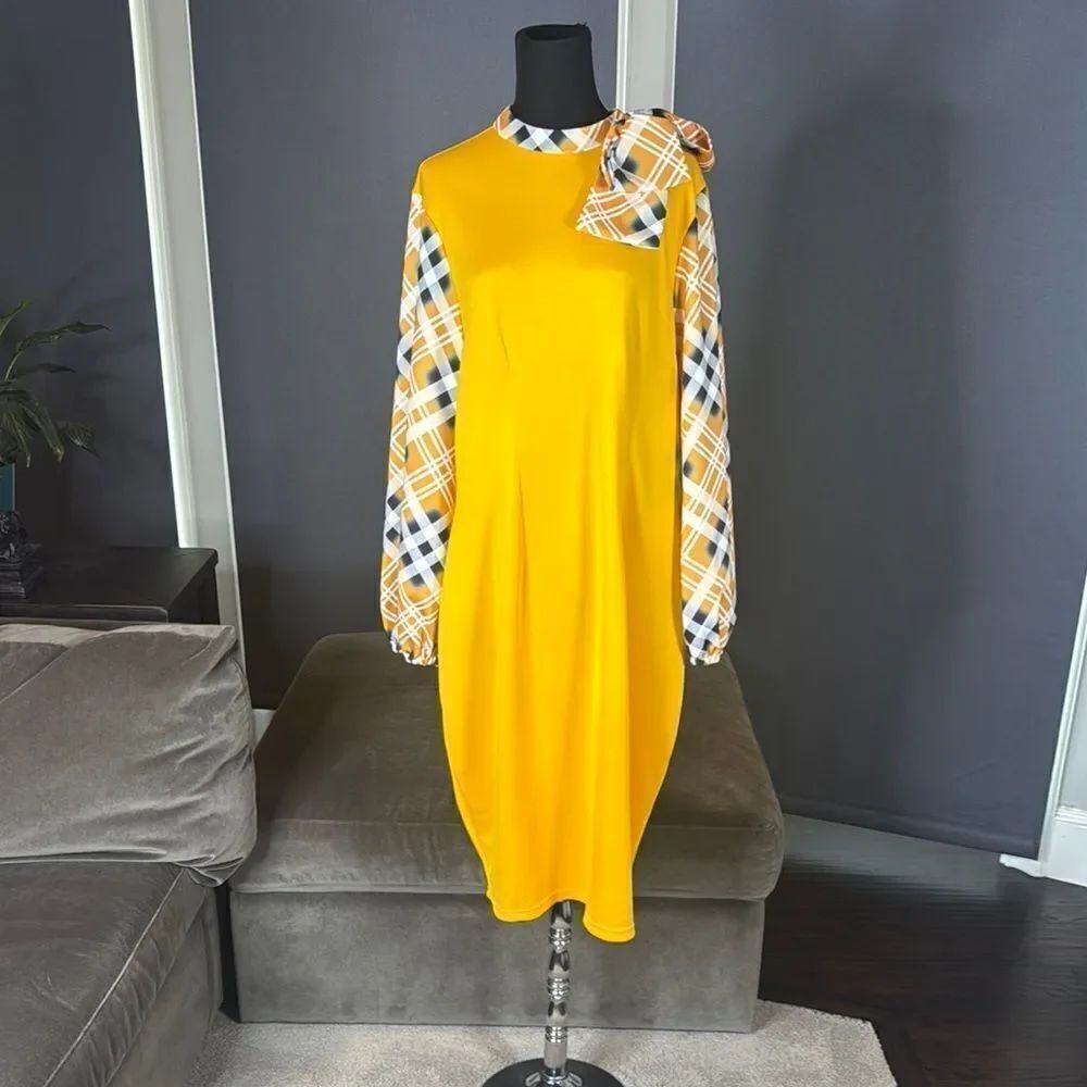 Women’s Yellow Midi Dress Mock Neck Plaid Long Sleeves and Bow Detail Size 2XL